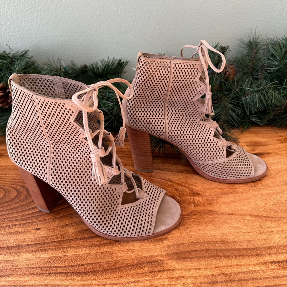 Frye Lace Up Sandals - Picture 2 of 7